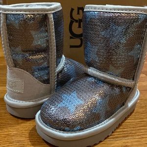 Ugg Boots, toddler size 7, silver and blue sequin & stars. New in box.